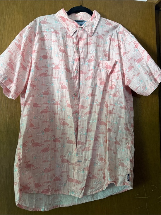 Izod Other - Izod Men’s XL camp shirt.  Flamingo print